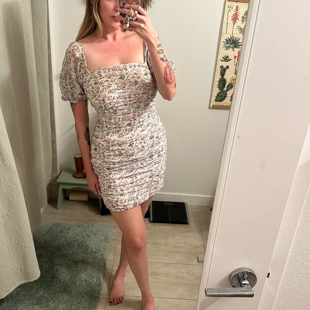 Native Daughter floral mini dress size medium